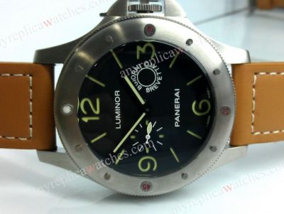 PANERAI 8 Giorni Brevettato symbol 47mm Mens Watch with Brown Strap